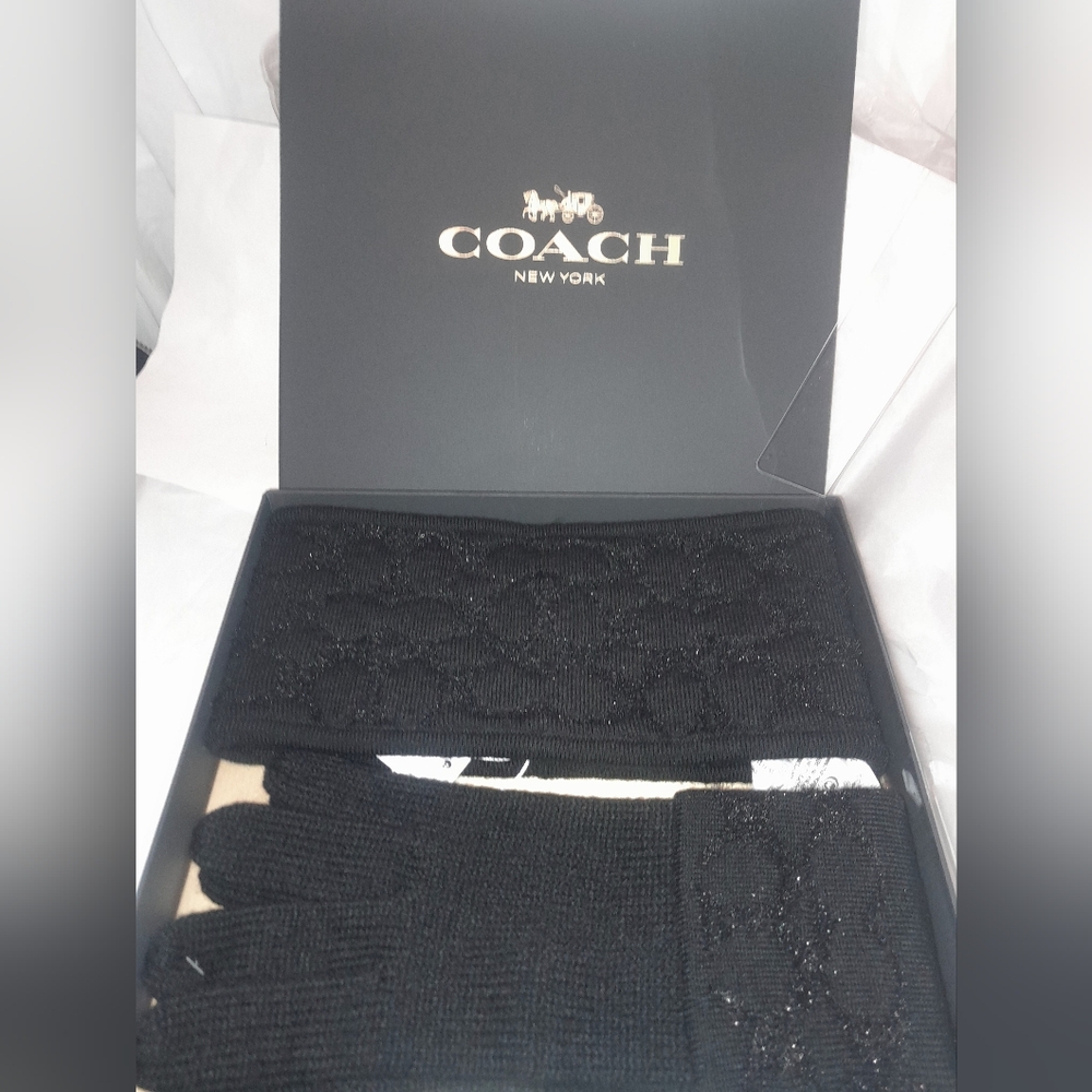New Coach Gloves And Headband Set In Sing.Black With Gift Box NWT - Picture 10 of 11